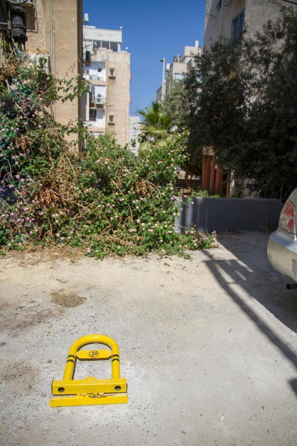 Apartments4You Etsel Бат-Ям Екстер'єр фото