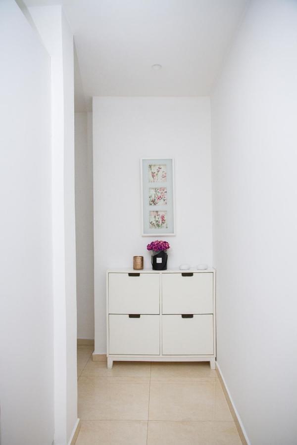 Apartments4You Etsel Бат-Ям Екстер'єр фото