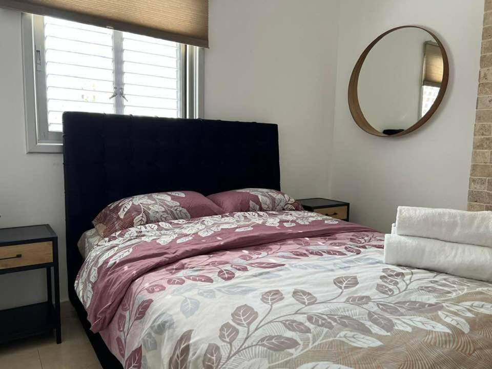 Apartments4You Etsel Бат-Ям Екстер'єр фото