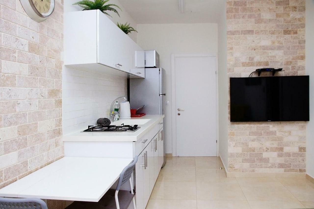 Apartments4You Etsel Бат-Ям Екстер'єр фото