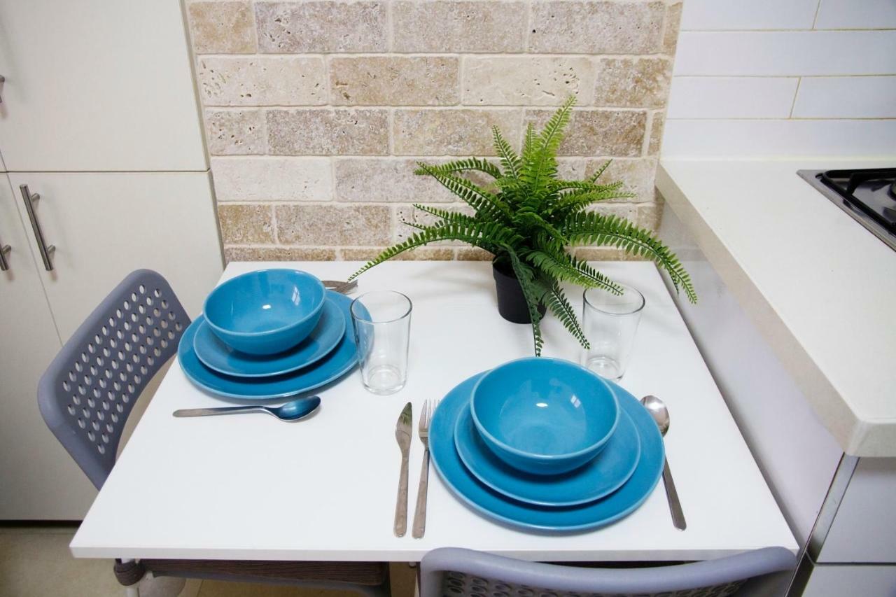 Apartments4You Etsel Бат-Ям Екстер'єр фото